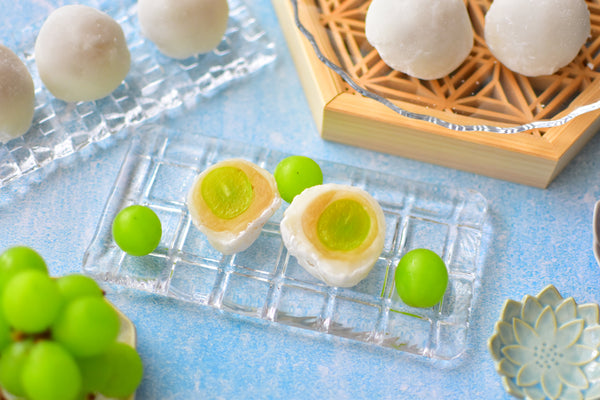 How to Make Shine Muscat Daifuku (Microwave Friendly Recipe)