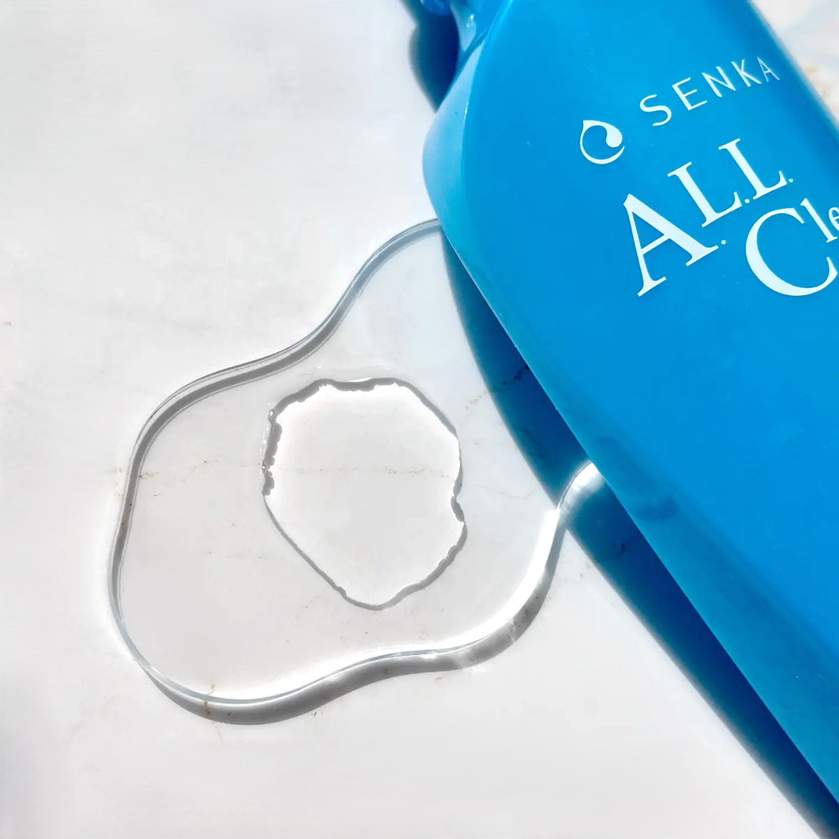 Senka-All-Clear-Oil-Makeup-