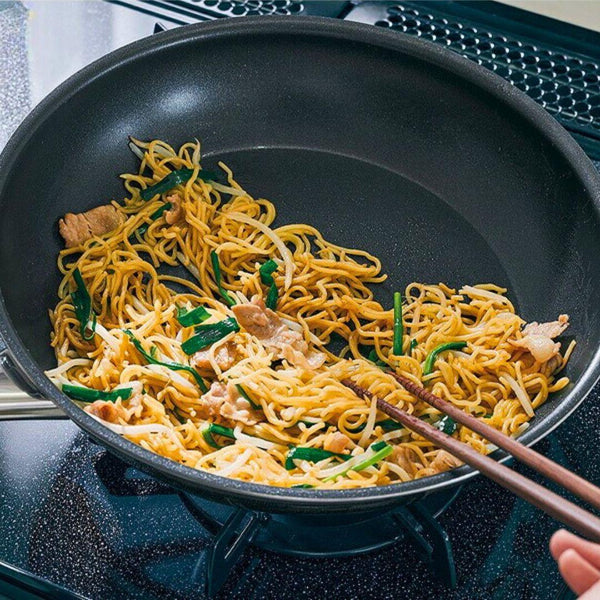 Vita Craft Carpenter Lightweight PFOA-Free Frying Pan