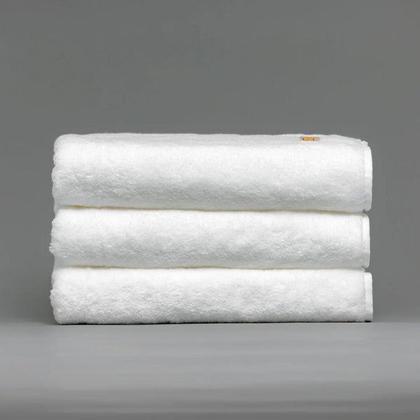 Épatant Sea Island Cotton Luxurious Imabari Bath Towel  67 x 140 cm