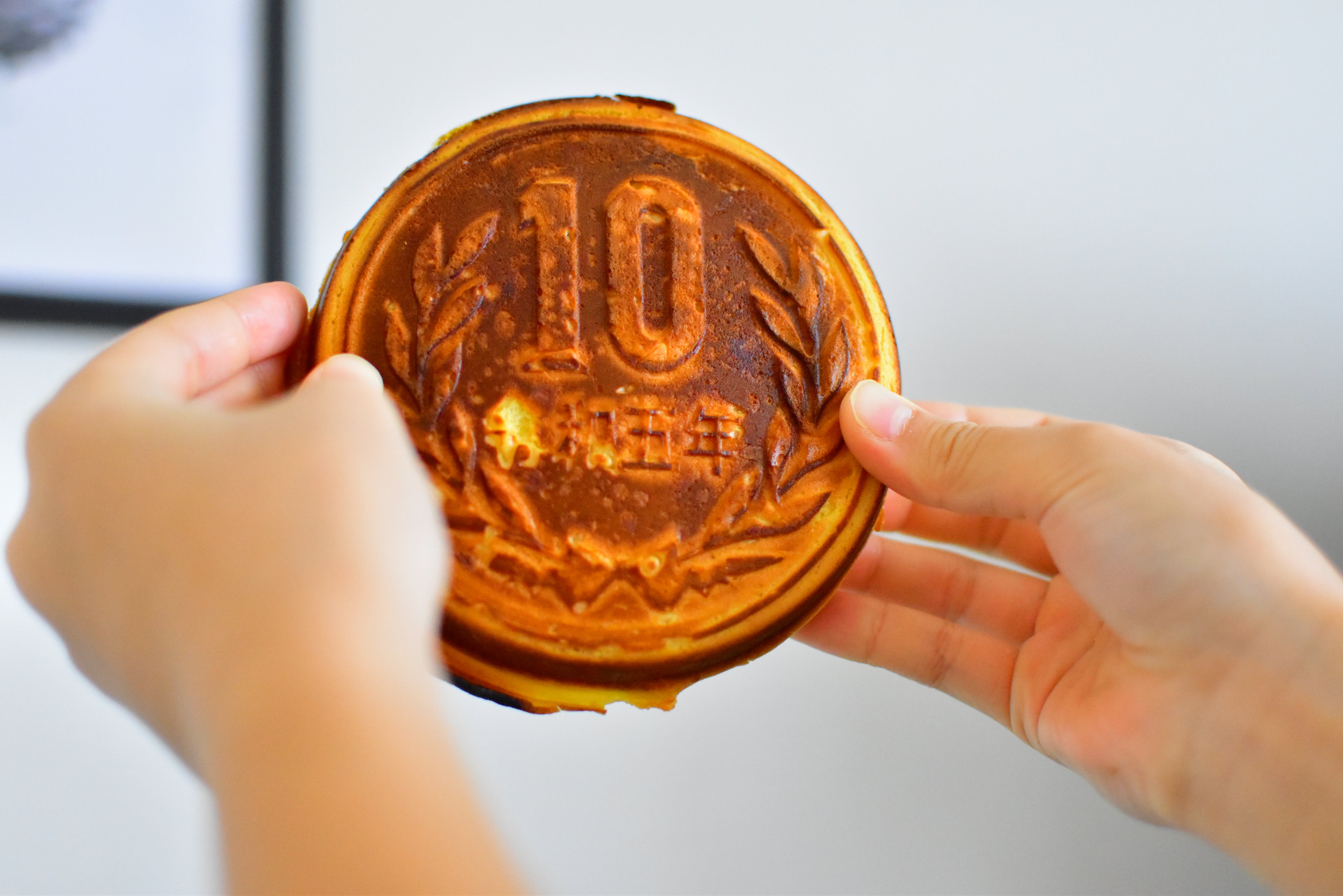 How to Make 10 Yen Cheese Coin (Japan’s Viral Cheese Pull Snack Recipe)