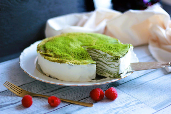 How To Make A Matcha Crepe Cake (Matcha Mille Crepe)