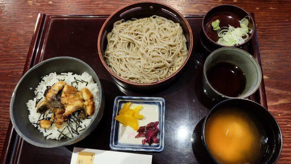 Japanese summer foods: Soba and Unagi