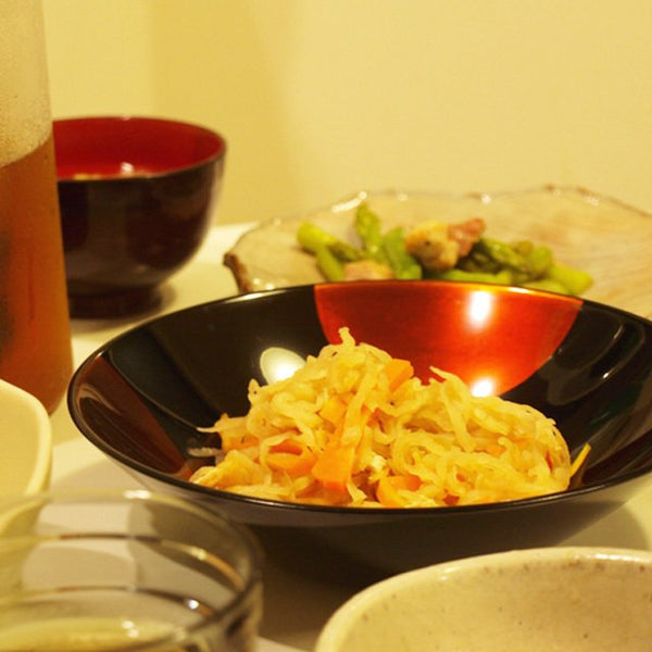 Isuke Sandalwood Lacquer Bowl Sun & Moon Large Size