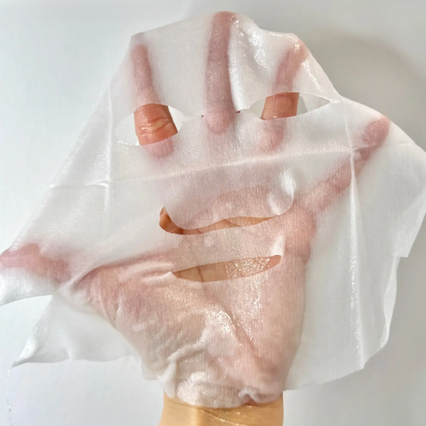 Lululun Precious Red Moisturizing Face Mask 7 Sheets