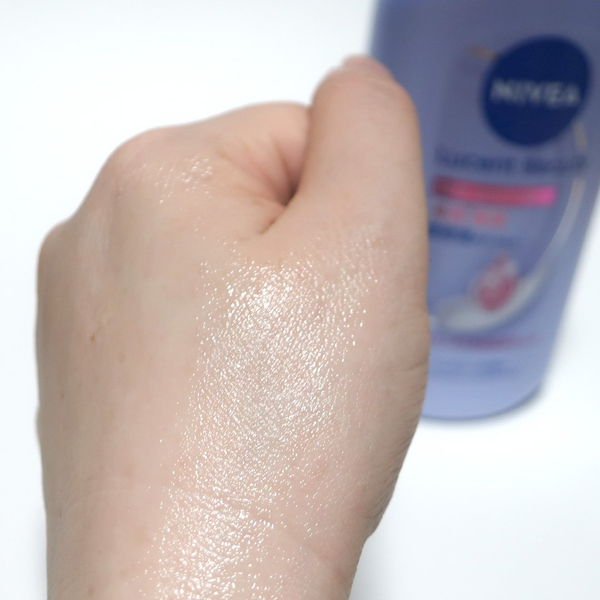 Nivea Lucent Beauty Deep Moisturizing Serum Body Milk 200g