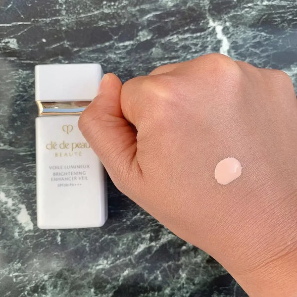 Shiseido Clé de Peau Beaute Voile Lumineux Makeup Base SPF38 PA+++ 30ml
