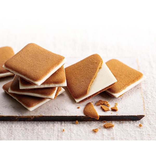 Ujien-Langue-de-Chat-White-Chocolate-Chestnut-Sandwich-Cookies-12-ct---3-2025-03-14T03:27:48.015Z.jpg